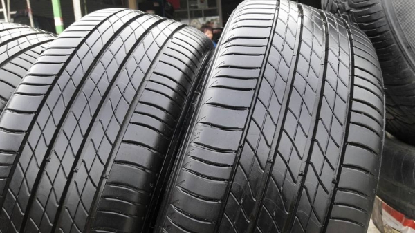 ขายล้อแม็กพร้อมยางป้ายแดง accord g9 mc 17" ขายล้อแม็กพร้อมยางป้ายแดง accord g9 mc 17"