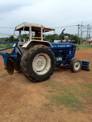 ขาย FORD T-5. อุปกรดันหน้า. ผาน3 เครื่องดี ปั้มดี ไฮดรอลิคดี พร้อมใช้งาน ขาย FORD T-5. อุปกรดันหน้า. ผาน3 เครื่องดี ปั้มดี ไฮดรอลิคดี พร้อมใช้งาน