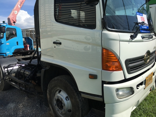 หัวลากHINO 320HP หัวลากHINO 320HP