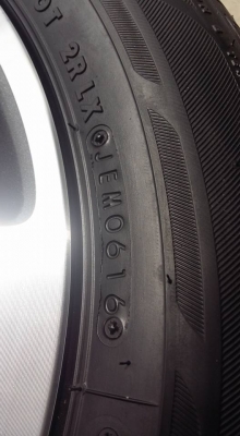 ขายล้อแม็กป้ายแดง avanza 15" ยางปี16 สนใจติดต่อ ตาเล็ก ล้อและยางครับ 081-3747940 ขายล้อแม็กป้ายแดง avanza 15" ยางปี16 สนใจติดต่อ ตาเล็ก ล้อและยางครับ 081-3747940