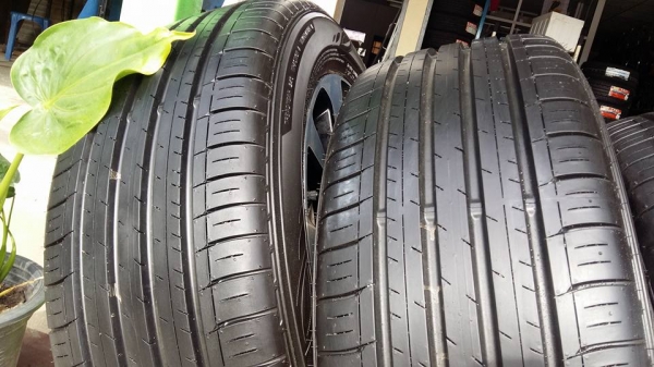 ขายล้อแม็กป้ายแดง civic fc 16"&times;7" ดำหน้าเงา ยางปี16  สนใจติดต่อ ตาเล็ก ล้อและยางครับ 081-3747940