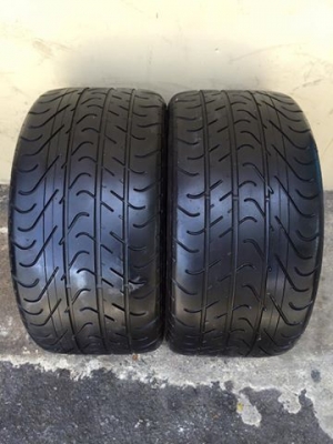 ขายยาง PIRELLI P-ZERO CORSA 285-35-19 ปี13 ดอกหนาจัด ไม่มีตำหนิ ไม่มีปะ TREADWEAR 60 คู่ละ 6,900 บาท