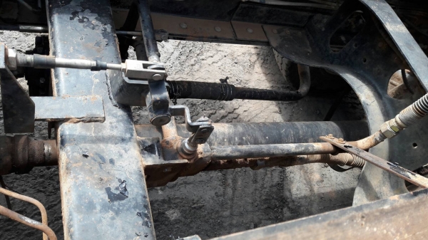 ISUZU DECA 270แรง EURO 2 ปี 49 แม่-ลูก / ดั้ม กระบะสามมิตร