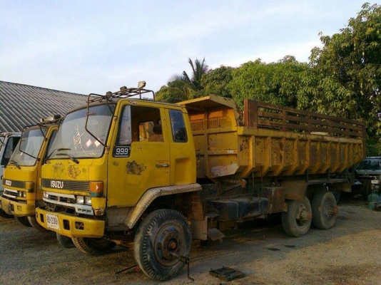 ขายคัสซีรถสิบล้อ240 2เพลา ขายคัสซีรถสิบล้อ240 2เพลา