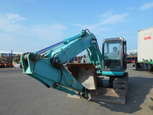 ขายรถขุดเก่าญี่ปุ่น kobelco sk135 yy04 รถสวยจริง รถมาถึงเมืองไทยเร็วๆนี้ สนใจติดต่อสอบถาม 092-3309229 อีด