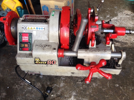 ขายเครื่องตร๊าปเกลียว KSU made in Korea สภาพสวยมาก อุปกรณ์ครบ พร้อมใช้งาน ขายเครื่องตร๊าปเกลียว KSU made in Korea สภาพสวยมาก อุปกรณ์ครบ พร้อมใช้งาน