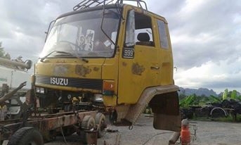 หัวเก๋งสิบล้อ หัวเก๋งสิบล้อ