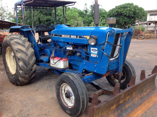 ขาย FORD 77  เครื่องT3 ใบดันหน้า ผาน7 พร้อมเล่ม