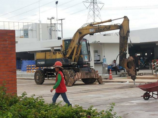 ให้เช่าเครื่องจักรก่อสร้างงานทำถนน งานดินและรับเหมาทำ Asphalt