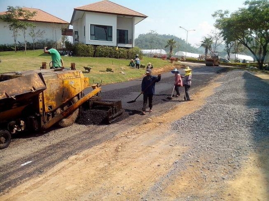 ให้เช่าเครื่องจักรก่อสร้างงานทำถนน งานดินและรับเหมาทำ Asphalt ให้เช่าเครื่องจักรก่อสร้างงานทำถนน งานดินและรับเหมาทำ Asphalt