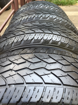 ยาง Yokohama 265 65 17 กลางปี14 พร้อมใช้งาน ราคาไม่แพง ยาง Yokohama 265 65 17 กลางปี14 พร้อมใช้งาน ราคาไม่แพง