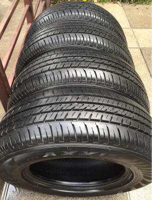 ยางถอดป้ายแดง Maxxis 215 70 15 กลางปี16 ดอกป้ายแดง เนื้อนิ่มๆ ราคาไม่แพง ยางถอดป้ายแดง Maxxis 215 70 15 กลางปี16 ดอกป้ายแดง เนื้อนิ่มๆ ราคาไม่แพง