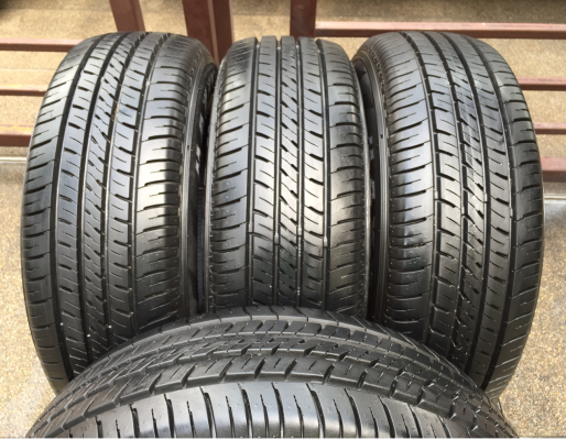 ยางถอดป้ายแดง Maxxis 215 70 15 กลางปี16 ดอกป้ายแดง เนื้อนิ่มๆ ราคาไม่แพง ยางถอดป้ายแดง Maxxis 215 70 15 กลางปี16 ดอกป้ายแดง เนื้อนิ่มๆ ราคาไม่แพง