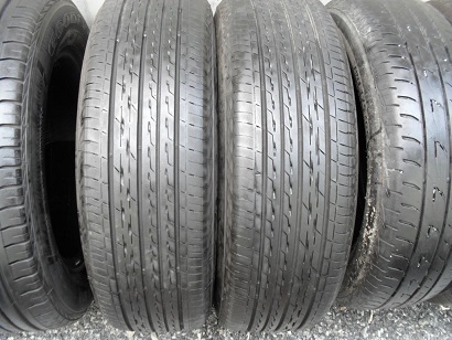 ขายยาง BRIDGESTONE GR100 195-65-15 ปี14 (1คู่) ราคา 1,600 ขายยาง BRIDGESTONE GR100 195-65-15 ปี14 (1คู่) ราคา 1,600