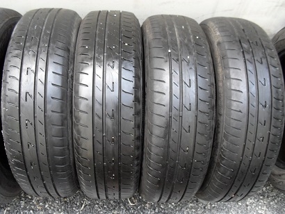 ขายยาง BRIDGESTONE ECOPIA EP200 175-65-15 ปี15 3เส้น ปี14 1เส้น (1ชุด) ราคา 2,400 ขายยาง BRIDGESTONE ECOPIA EP200 175-65-15 ปี15 3เส้น ปี14 1เส้น (1ชุด) ราคา 2,400