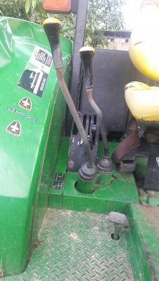 ขาย รถไถจอร์นเดียร์ รุ่น 5615 พร้อมใช้ เอกสารเป็นเล้มทะเบียน