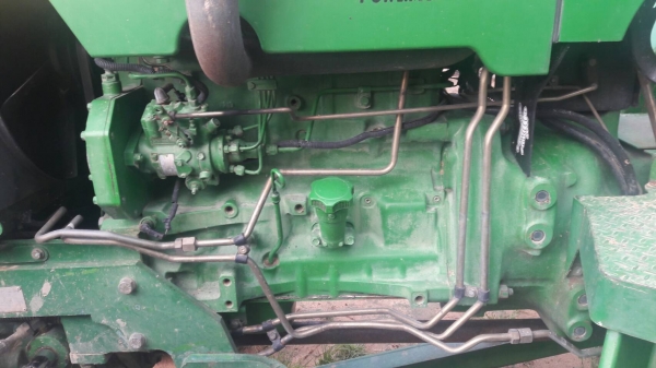 ขาย รถไถจอร์นเดียร์ รุ่น 5615 พร้อมใช้ เอกสารเป็นเล้มทะเบียน