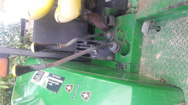 ขาย รถไถจอร์นเดียร์ รุ่น 5615 พร้อมใช้ เอกสารเป็นเล้มทะเบียน