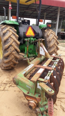 ขาย รถไถจอร์นเดียร์ รุ่น 5615 พร้อมใช้ เอกสารเป็นเล้มทะเบียน