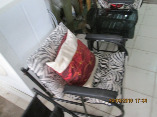 ขายครับ ขุดพักผ่อน อ่านหนังสือ แข็งแรง น่ารักสุดๆ มี 5 ชิ้น ขายครับ ขุดพักผ่อน อ่านหนังสือ แข็งแรง น่ารักสุดๆ มี 5 ชิ้น