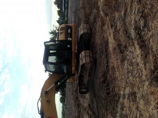 ขายเเบคโฮ cat320d gcเจ้าของขายเองสนใจโทร0983714339วินครับ