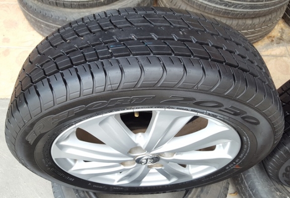 ขายล้อTOYOTA New VIOS ยางปี 16 4 ล้อ