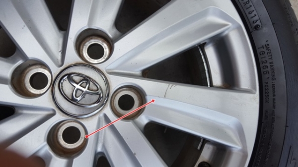 ขายล้อTOYOTA New VIOS ยางปี 16 4 ล้อ