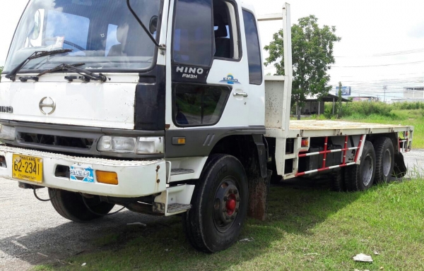 สิบล้อ2เพา ฮีโน่ FM3H195 พื้นเรียบ 2เพา ยาว6.50ม สภาพดีพร้อมใช้ ทะเบียนพร้อมโอน