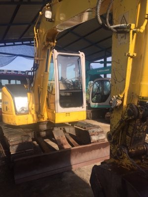 ขายรถขุดนำเข้าจากญี่ปุ่น sumitomo sh75x3 สภาพสวยพร้อมใช้งาน ช่วงล่างสวย มีลายแยค สนใจติดต่อ089-2579650 ดูรถได้ที่ อ.นครชัยศรี จ.นครปฐม