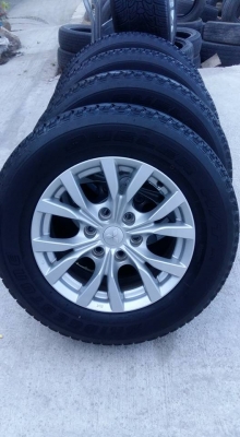 ขายล้อแม็ก mitsu pajero สีเงิน 17" ยางปี14 สนใจติดต่อ ตาเล็ก ล้อและยางครับ 081-3747940 ขายล้อแม็ก mitsu pajero สีเงิน 17" ยางปี14 สนใจติดต่อ ตาเล็ก ล้อและยางครับ 081-3747940