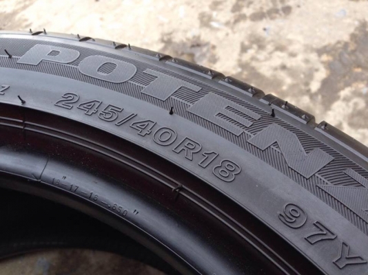 ยาง Bridgstone 245-40-18 made in Poland ปี 14 2 เส้น 4000 สวยๆไม่มีปะไม่บวมไม่กินข้างดอกยางเหลือเยอะเอาไปวิ่งกันใด้อีกยาวค่ะ