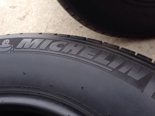 ยาง MICHELIN 265-65-17 ปี 14 3 เส้น ปี 13 1 เส้น ครบชุด 4 เส้น 3500 ไม่บวมไม่กินข้าง ดอกยางเหลือเยอะเอาไปวิ่งกันใด้อีกยาวค่ะ ยาง MICHELIN 265-65-17 ปี 14 3 เส้น ปี 13 1 เส้น ครบชุด 4 เส้น 3500 ไม่บวมไม่กินข้าง ดอกยางเหลือเยอะเอาไปวิ่งกันใด้อีกยาวค่ะ