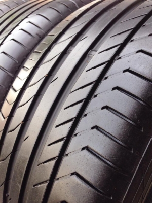 ยาง Continental 225-50-17 made in Germany ปี 13 ครบชุด 4 เส้น 3800 สภาพสวยๆไม่มีปะไม่บวมไม่กินข้าง ดอกยางเหลือเยอะเอาไปวิ่งกันใด้อีกยาวค่ะ