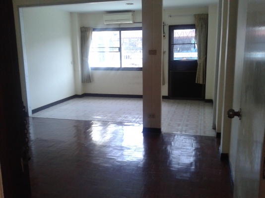 ฝากขายทาวเฮาส์ ม.เจัาพระยา 8 ติดธนาคารกสิกรไทย