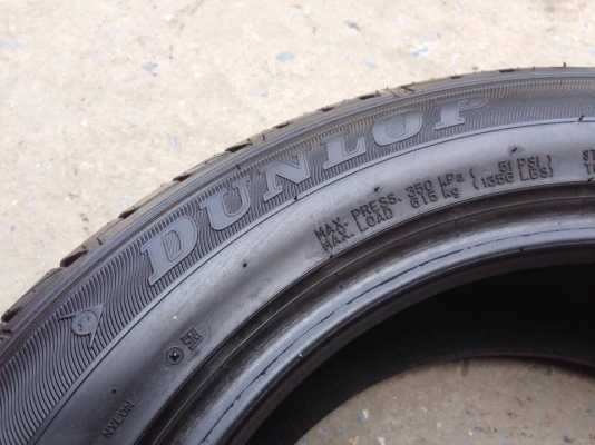ยาง DUNLOP 205-55-16 ปี 15 ครบชุด 4 เส้น 3500 สภาพสวยๆไม่มีปะไม่บวมไม่กินข้าง ดอกยางเหลือเยอะเอาไปวิ่งกันใด้อีกยาวค่ะ