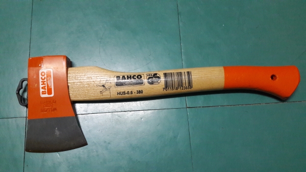 ขายขวานBAHCO ขนาด800กรัม งานเก่าเก็บ