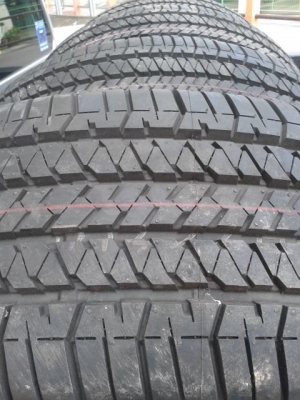 ขายยางใหม่ค้างปี 255/60/18 ขายยางใหม่ค้างปี 255/60/18