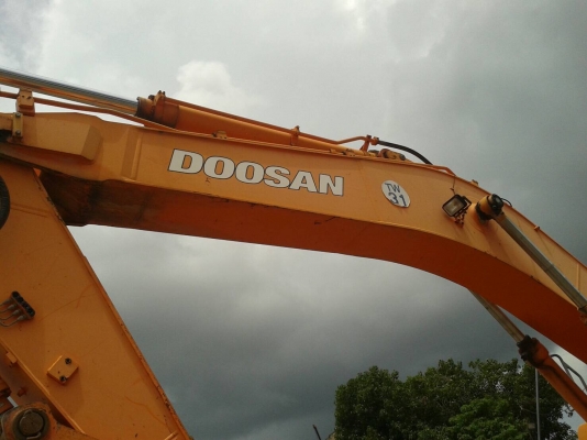 รถแบคโฮ DOOSAN. DX340LC. , ( รถทำงาน 12,xxx ชม. ) สนใจติดต่อ 081 - 6079515