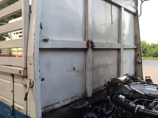 6ล้อISUZU NQR175หัวตึก ยูโร3จดปี54กระบะคาร์โก้พร้อมคอกเหล็กยาว5.50เมตร 6ล้อISUZU NQR175หัวตึก ยูโร3จดปี54กระบะคาร์โก้พร้อมคอกเหล็กยาว5.50เมตร