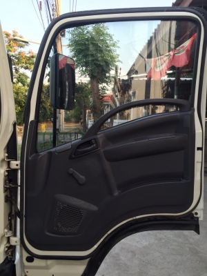 6ล้อISUZU NQR175หัวตึก ยูโร3จดปี54กระบะคาร์โก้พร้อมคอกเหล็กยาว5.50เมตร 6ล้อISUZU NQR175หัวตึก ยูโร3จดปี54กระบะคาร์โก้พร้อมคอกเหล็กยาว5.50เมตร