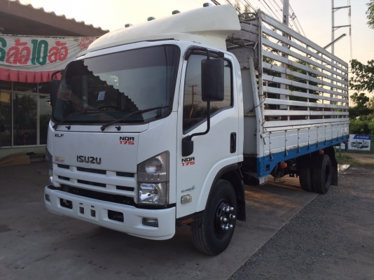 6ล้อISUZU NQR175หัวตึก ยูโร3จดปี54กระบะคาร์โก้พร้อมคอกเหล็กยาว5.50เมตร