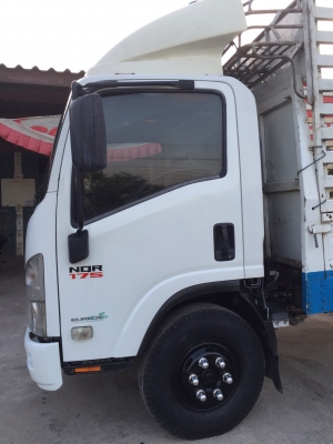 6ล้อISUZU NQR175หัวตึก ยูโร3จดปี54กระบะคาร์โก้พร้อมคอกเหล็กยาว5.50เมตร