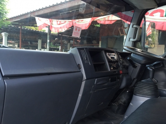 6ล้อISUZU NQR175หัวตึก ยูโร3จดปี54กระบะคาร์โก้พร้อมคอกเหล็กยาว5.50เมตร