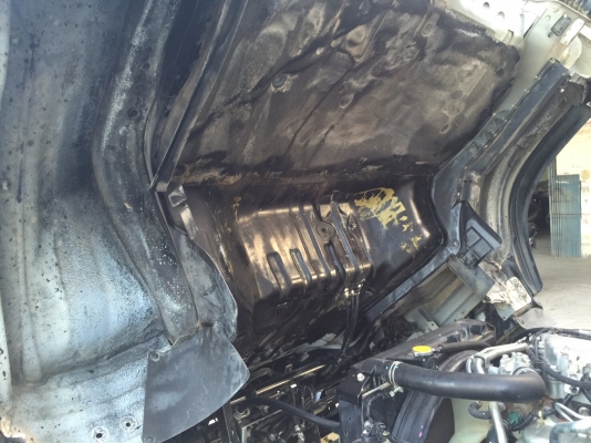 6ล้อISUZU NQR175หัวตึก ยูโร3จดปี54กระบะคาร์โก้พร้อมคอกเหล็กยาว5.50เมตร