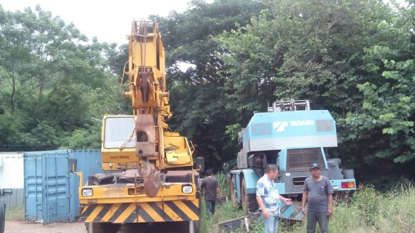 ต้องการขายรถเครน KATO รุ่น KR25H3L