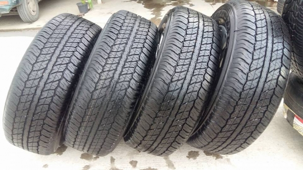 ขายล้อแม็กป้ายแดง mitsu pajero สีเงิน 18" ยางปี16 สนใจติดต่อ ตาเล็ก ล้อและยางครับ 081-3747940 ขายล้อแม็กป้ายแดง mitsu pajero สีเงิน 18" ยางปี16 สนใจติดต่อ ตาเล็ก ล้อและยางครับ 081-3747940