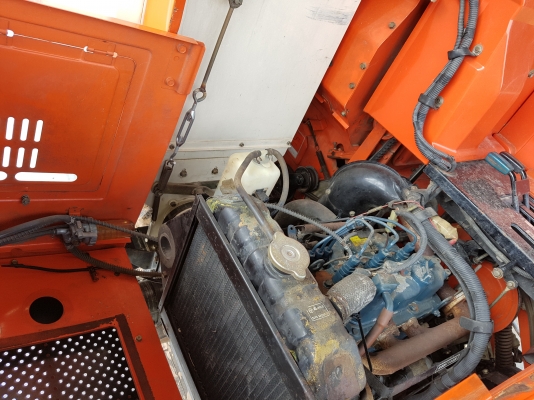 ขายรถเกี่ยวข้าวเล็กคูโบต้าแบบอุ้ม