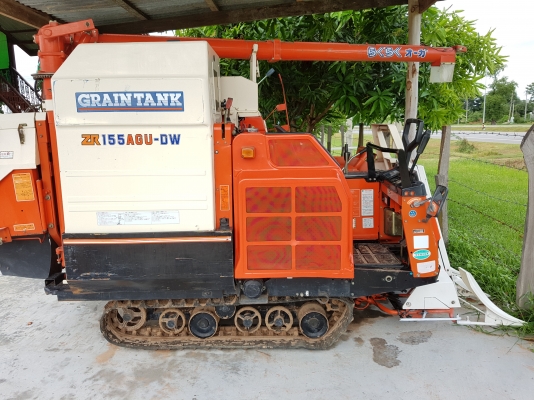 ขายรถเกี่ยวข้าวเล็กคูโบต้าแบบอุ้ม