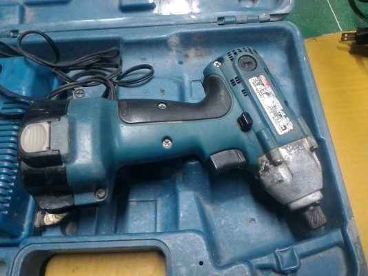 (No.1) บล็อกไร้สายยี่ห้อ MAKITA แบบเอนกประสงค์ ของแท้ๆจากญี่ปุ่นมี (No.1) บล็อกไร้สายยี่ห้อ MAKITA แบบเอนกประสงค์ ของแท้ๆจากญี่ปุ่นมี