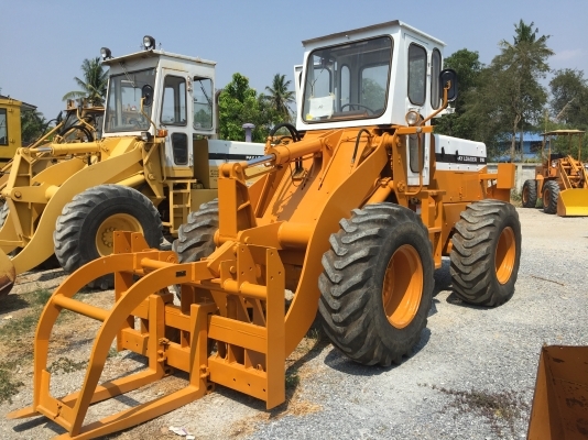 ขายรถตักล้อยาง KOMATSU 510 กรองเดี่ยว-กรองคู่ มีให้เลือกหลายคัน นำเข้าจากญี่ปุ่น ราคา ไม่แพง โทร.090-986-2521 อ๊อบ